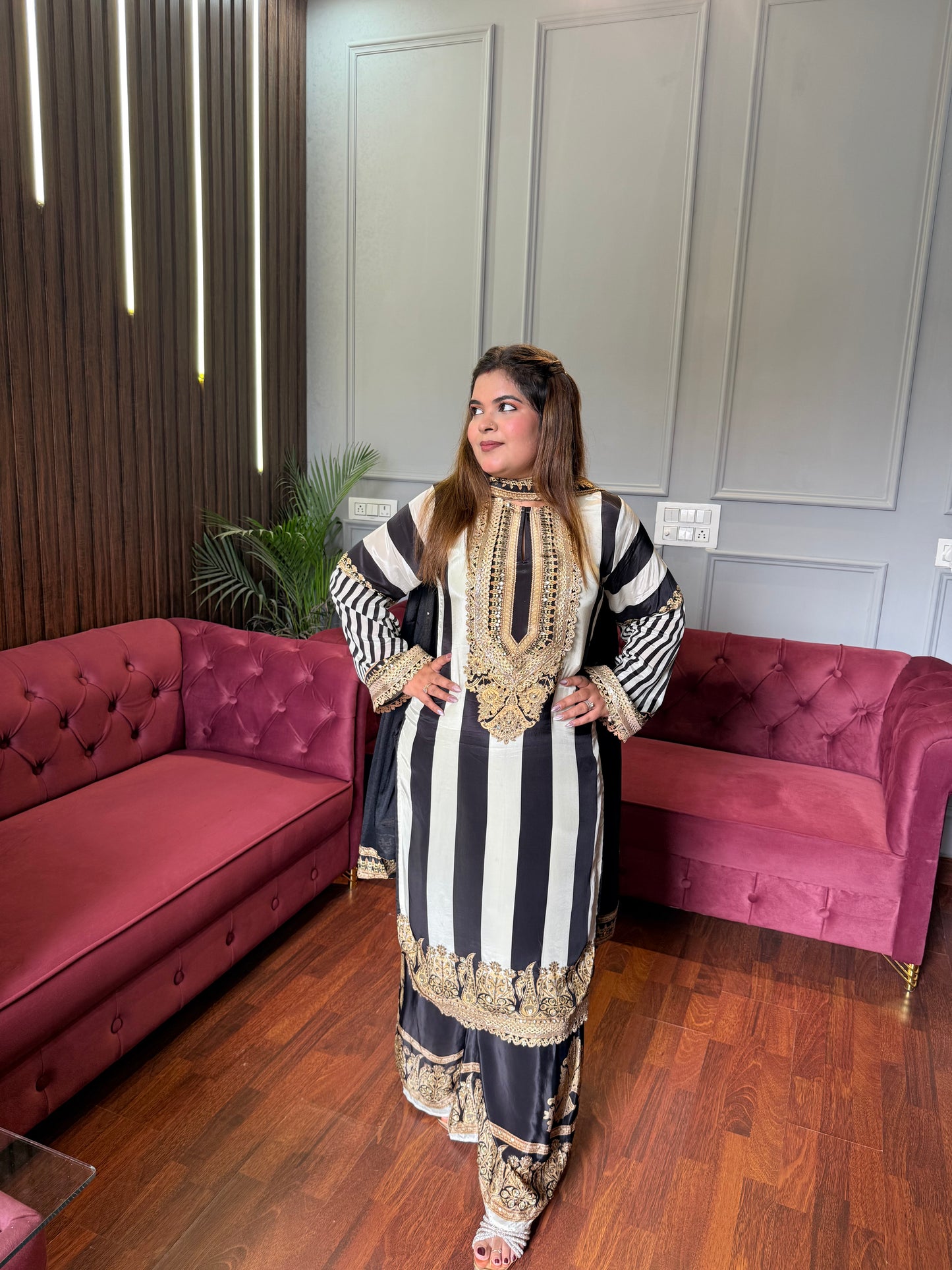 Designer Pure Crepe Strips Digital Printed Suit With Handwork ✨