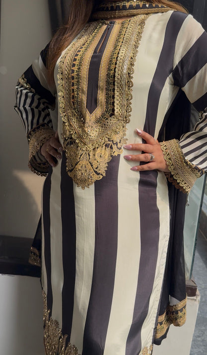 Designer Pure Crepe Strips Digital Printed Suit With Handwork ✨