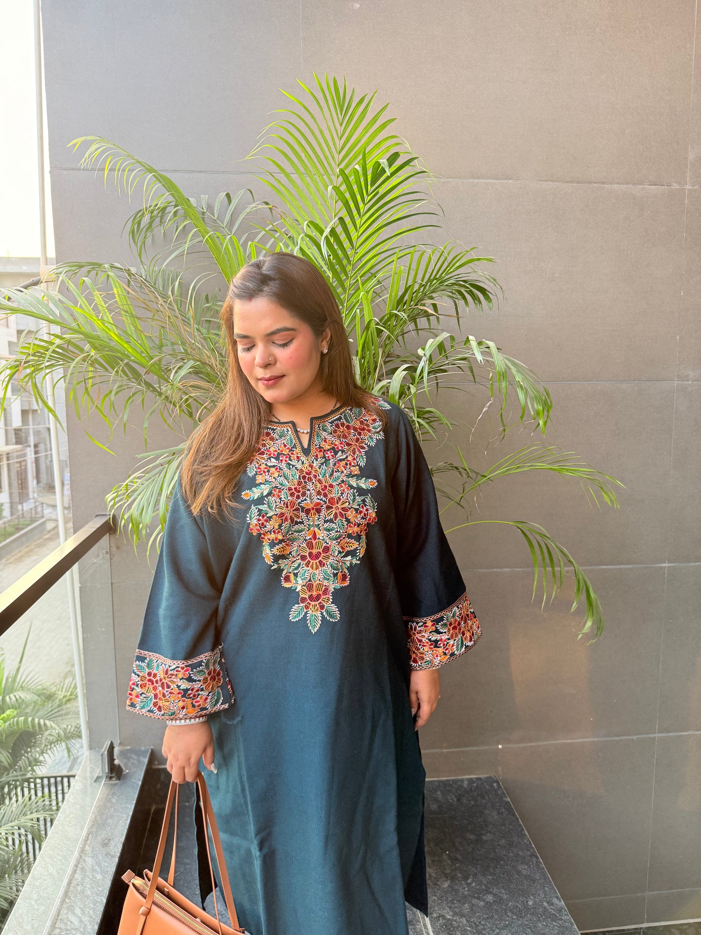 Premium Kashmiri Aari Work Phiran Kurta