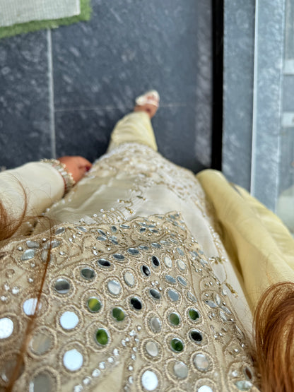 Ivory Mirror Magic Suit